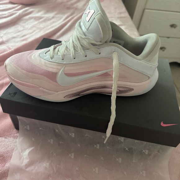 Aja Wilson Nike shoes A’one Birthday Cake size 10.5 - Picture 5 of 7